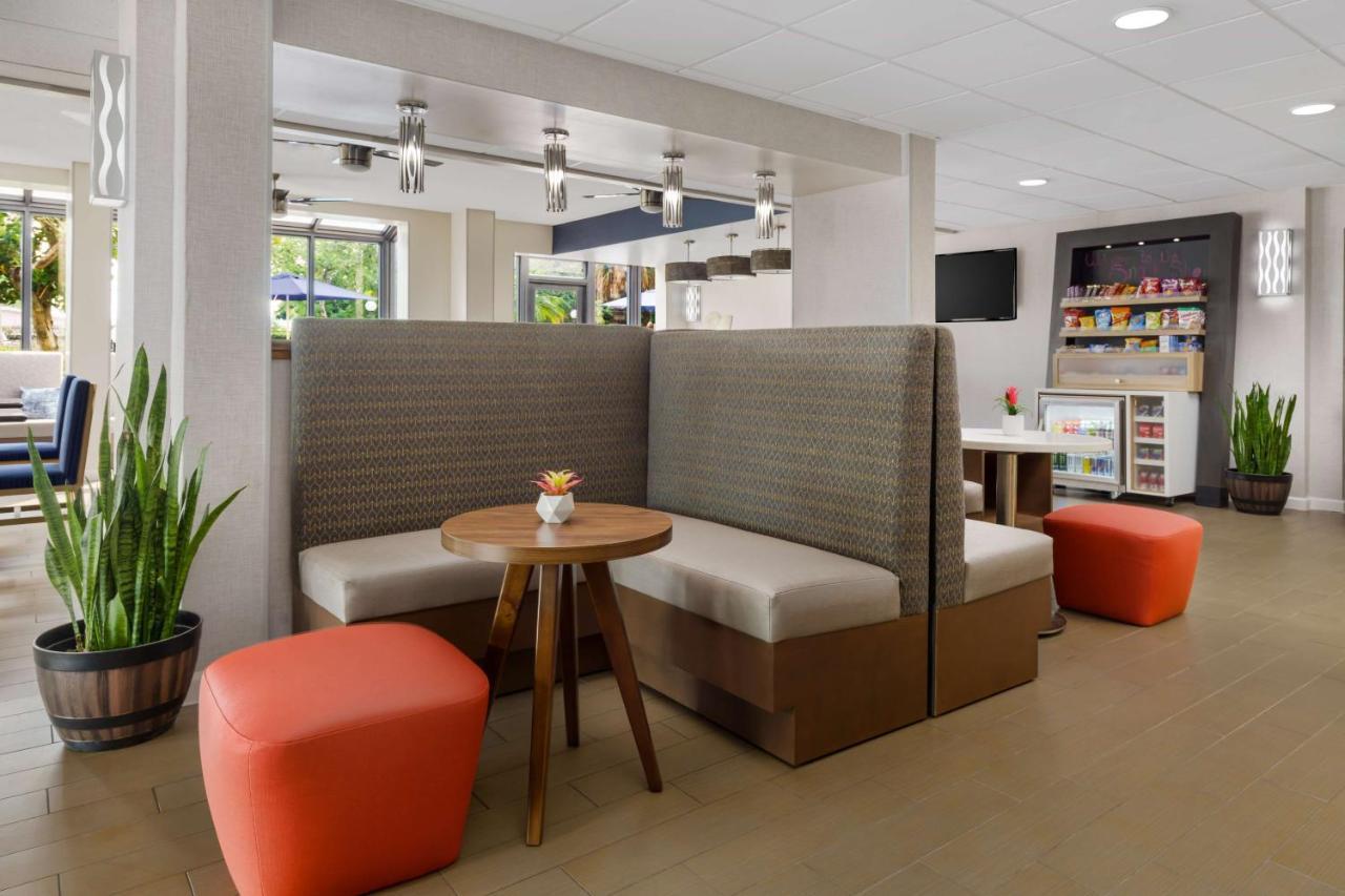 Hampton Inn Ft. Lauderdale-Cypress Creek Fort Lauderdale Exteriér fotografie
