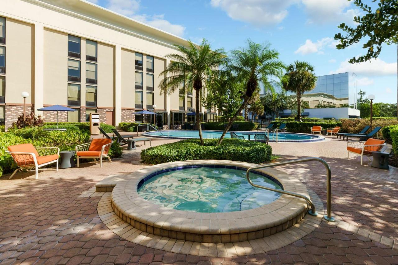 Hampton Inn Ft. Lauderdale-Cypress Creek Fort Lauderdale Exteriér fotografie